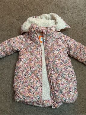 Amazon Essentials Pink Floral Puffer Coat with Sherpa Lining